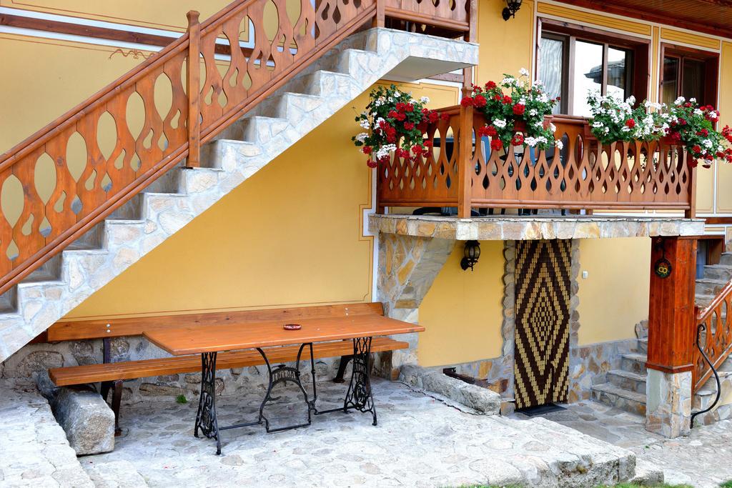 Guest House Mavrudieva Koprivshtitsa Luaran gambar