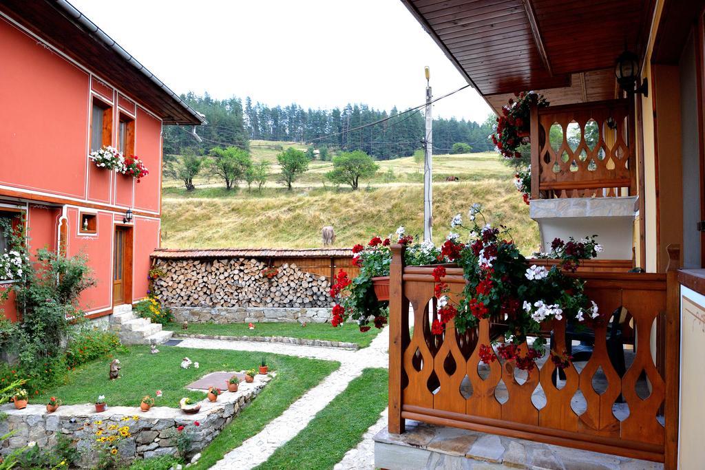 Guest House Mavrudieva Koprivshtitsa Luaran gambar