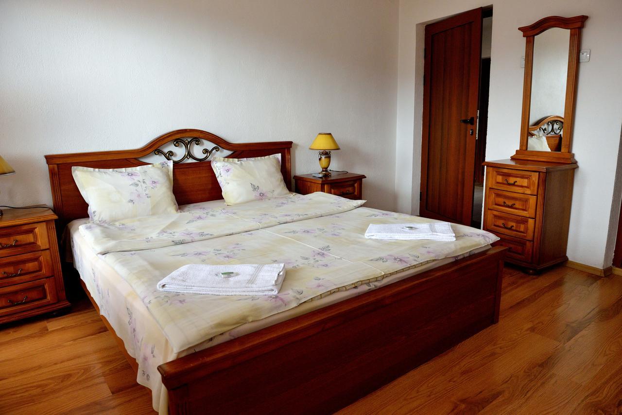 Guest House Mavrudieva Koprivshtitsa Luaran gambar